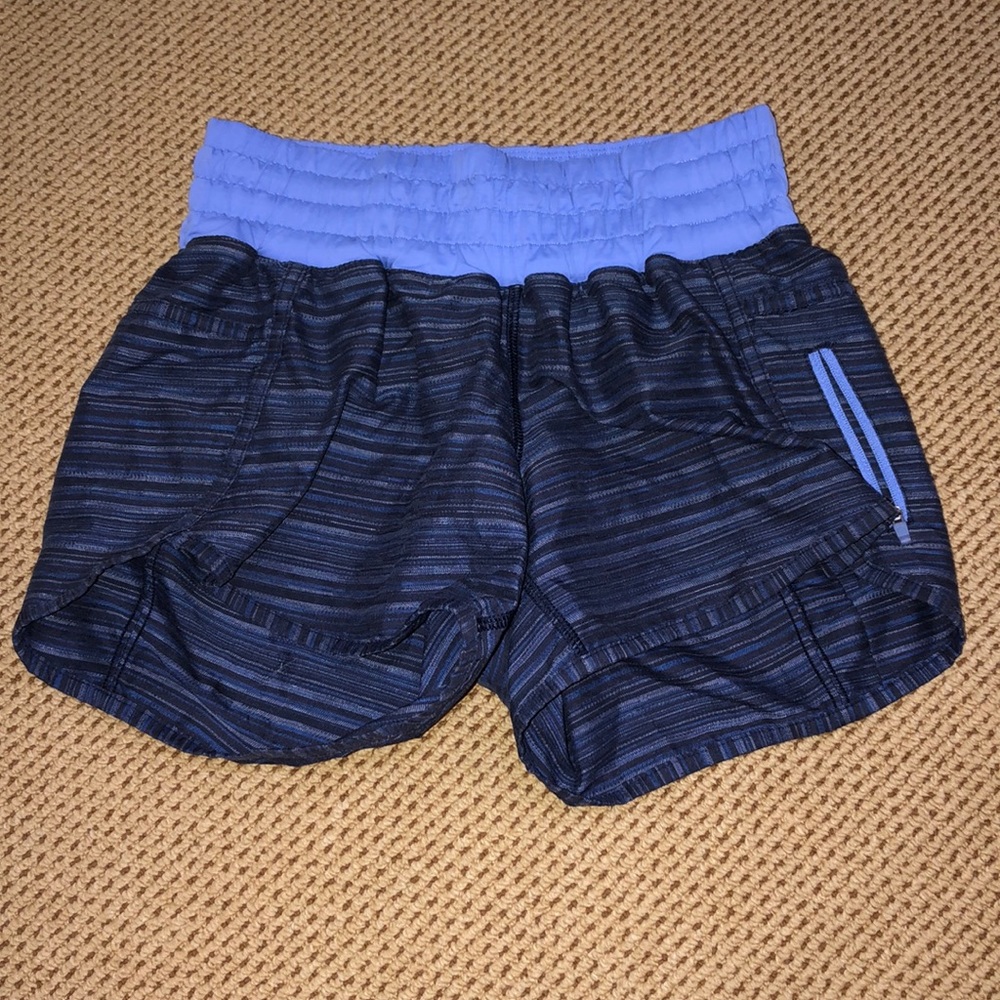 Lululemon tracker short V 4”